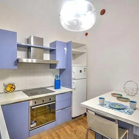 Appartamento Sleeps 4 Air Con Wifi *